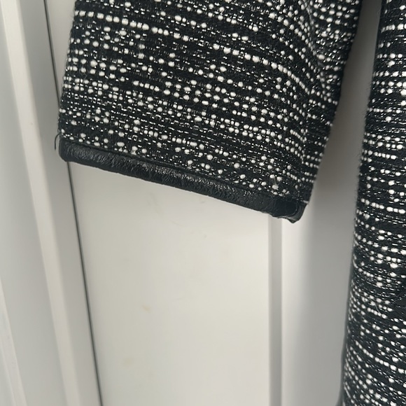 Cache luxe black jacket - Picture 3 of 7